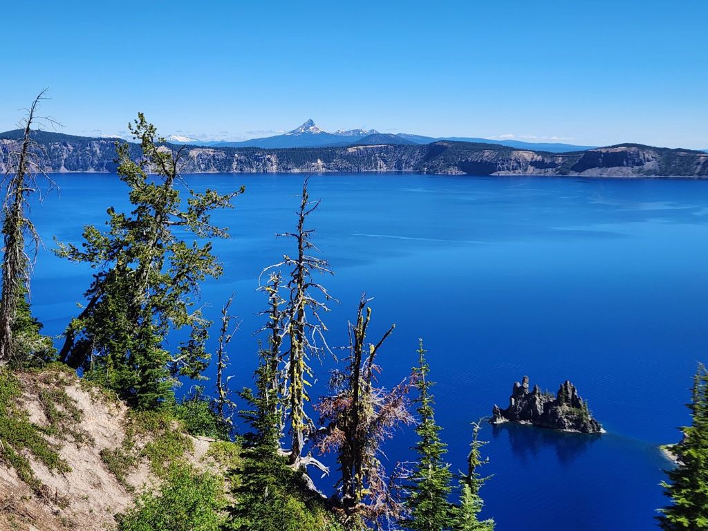 Phantom ship island in Crater Lake