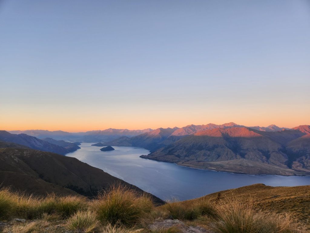 Alpine glow over Lake Wānaka